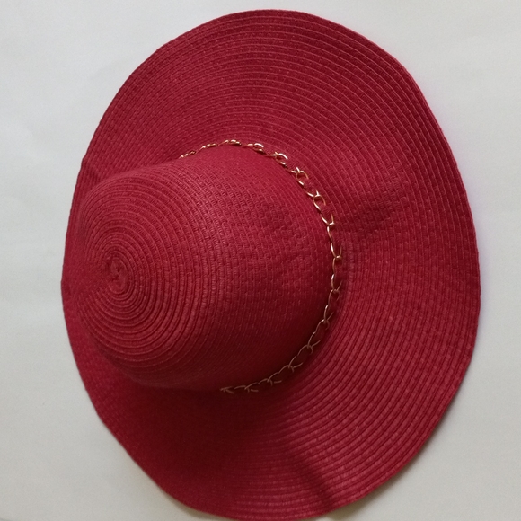 RED AND GOLD HAT - Picture 1 of 4